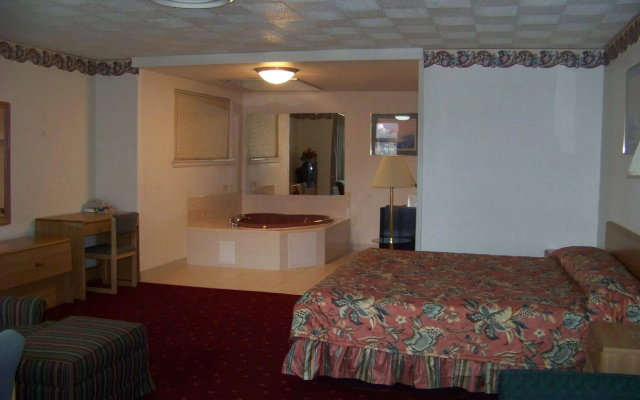 photo 3 of American Motor Inn