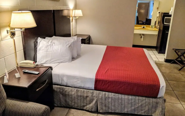 photo 5 of American Quality Lodge Panama City