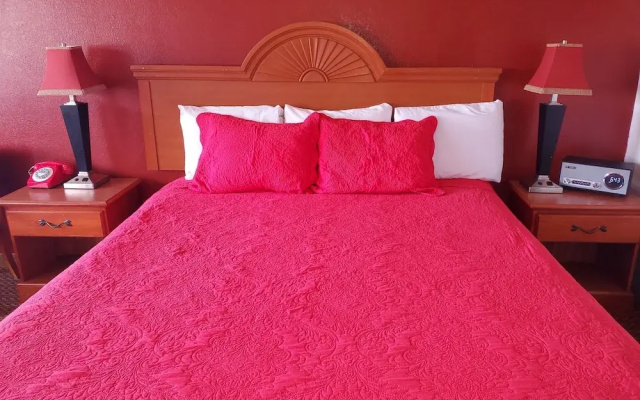 photo 5 of Americana Inn