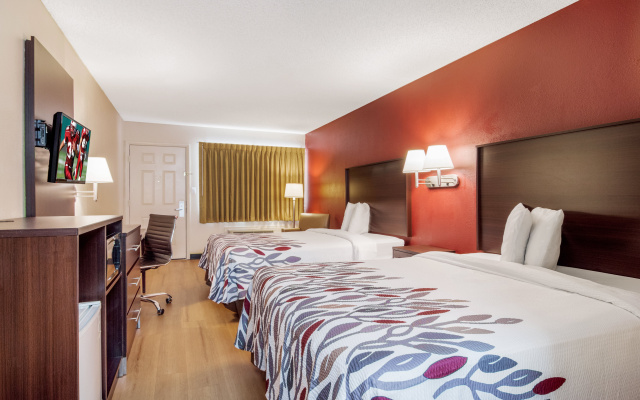 photo 3 of Red Roof Inn Acworth - Emerson/ LakePoint South