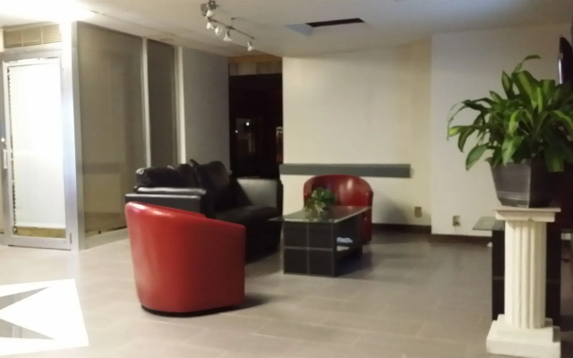 photo 2 of R Nite Star Hotel