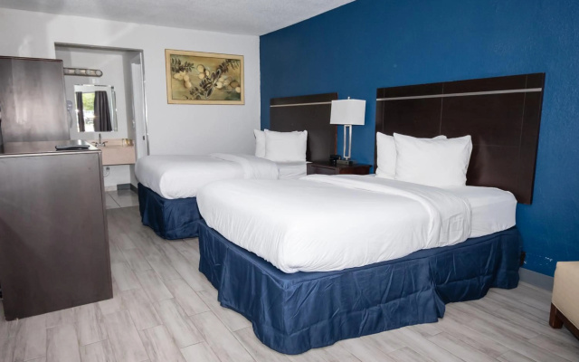 photo 2 of Motel 6 – Altamonte Springs, FL