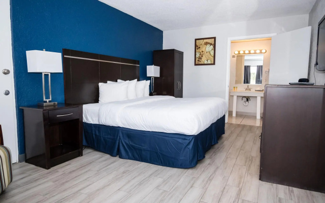 photo 4 of Motel 6 – Altamonte Springs, FL