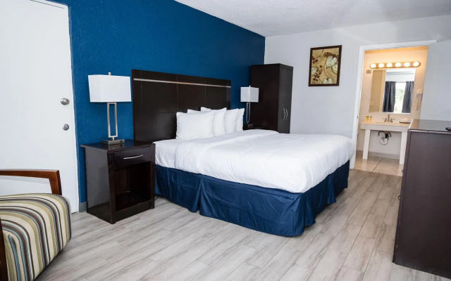 photo 5 of Motel 6 – Altamonte Springs, FL