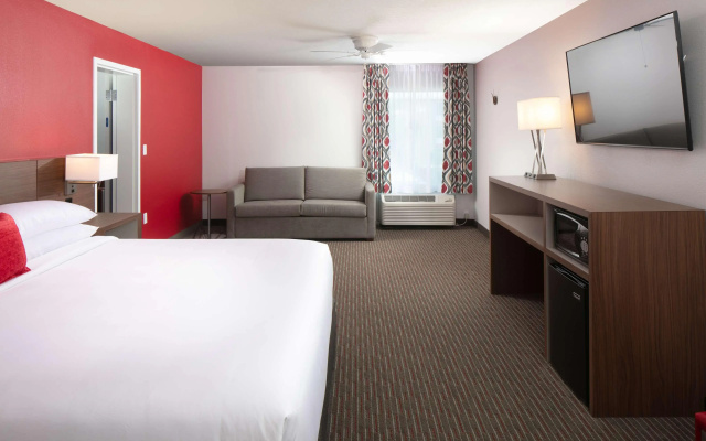 photo 5 of Radisson Hotel Orlando Lake Buena Vista South