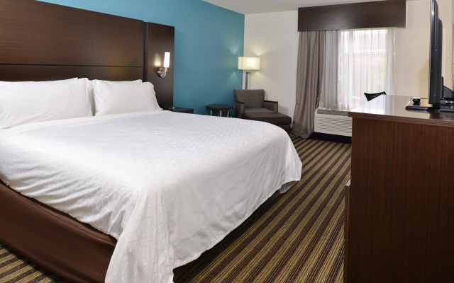 photo 3 of Holiday Inn Express Montgomery - East I-85 by IHG