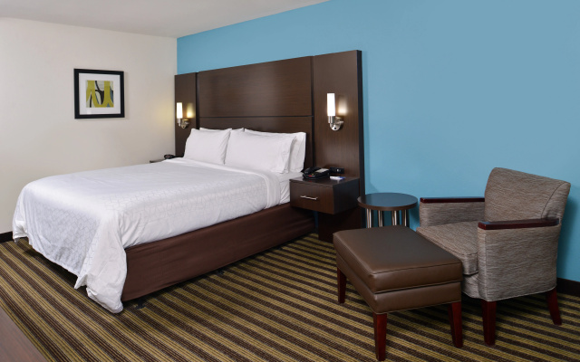 photo 4 of Holiday Inn Express Montgomery - East I-85 by IHG