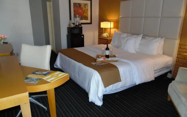 photo 3 of Haven Hotel Pompano Beach