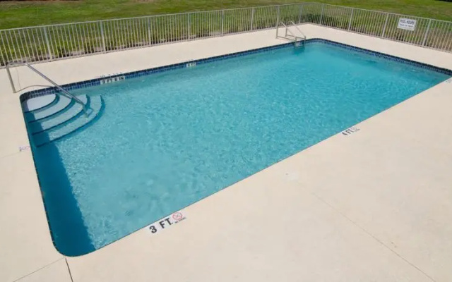 photo 5 of America'S Best Inn & Suites