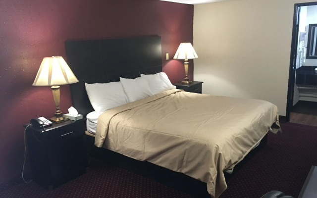 photo 4 of America's Best Inn - Troy