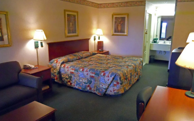 photo 5 of Americas Best Inn - Decatur/Atlanta