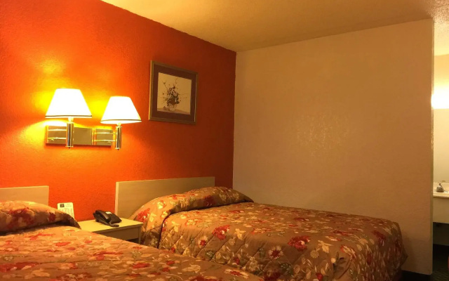 photo 2 of QC Stay Inn