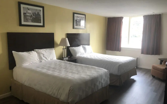 photo 3 of Americas Best Inns Williamsburg