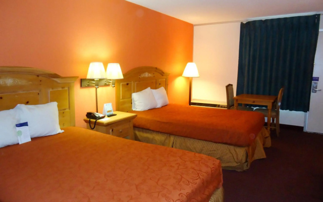 photo 3 of Motel 6 Clarksville, TN