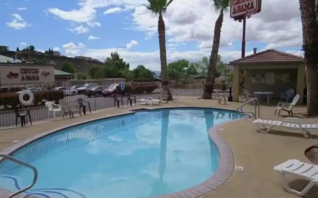 photo 3 of Americas Best Inns St George