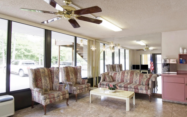photo 4 of Americas Best Value Inn Decatur, GA