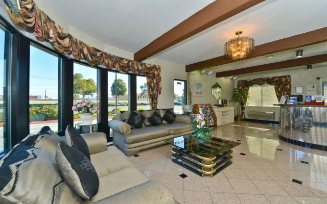 photo 2 of Good Living Inn