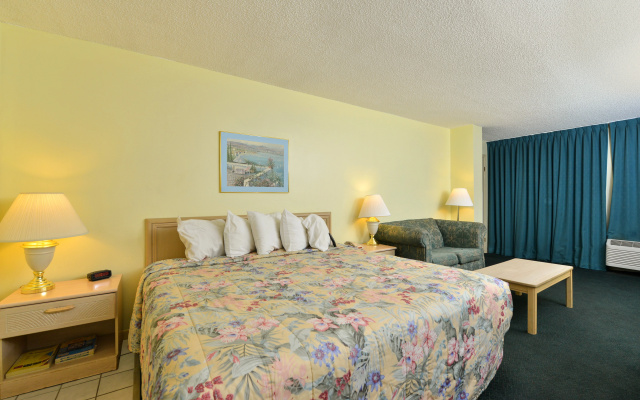 photo 4 of Americas Best Value Inn Satellite Beach Melbourne