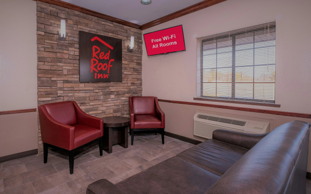 photo 2 of Red Roof Inn Hartselle