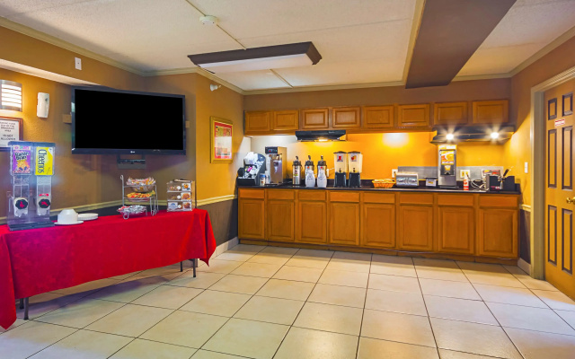 photo 2 of Americas Best Value Inn & Suites Melbourne