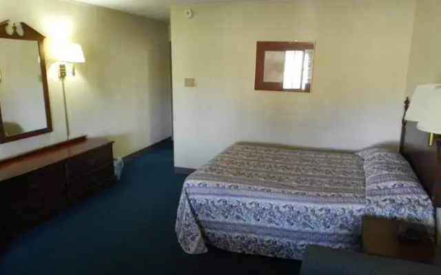 photo 2 of Red Fox Inn and Suites