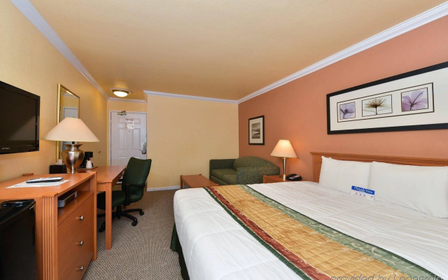 photo 4 of Inn By The SFO