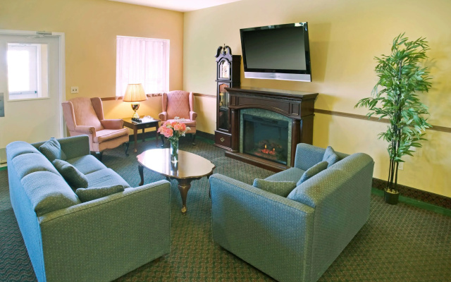 photo 3 of Americas Best Value Inn Gaylord