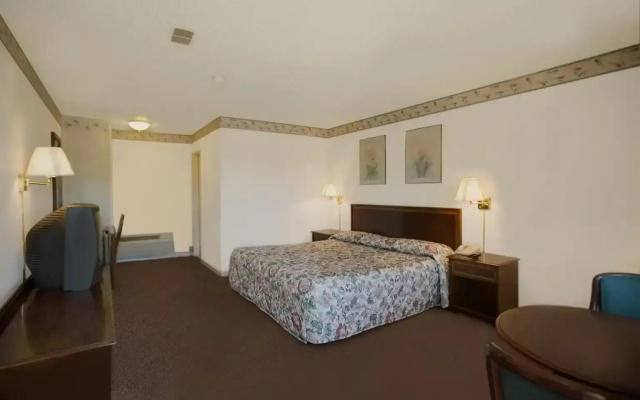photo 4 of Americas Best Value Inn Albany East Greenbush