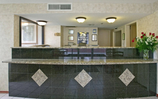 photo 2 of OYO Hotel Covington GA