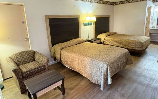 photo 3 of Americas Best Value Inn