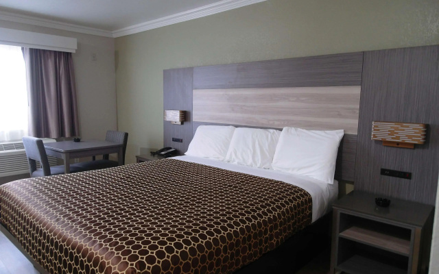 photo 5 of Americas Best Value Inn Rialto