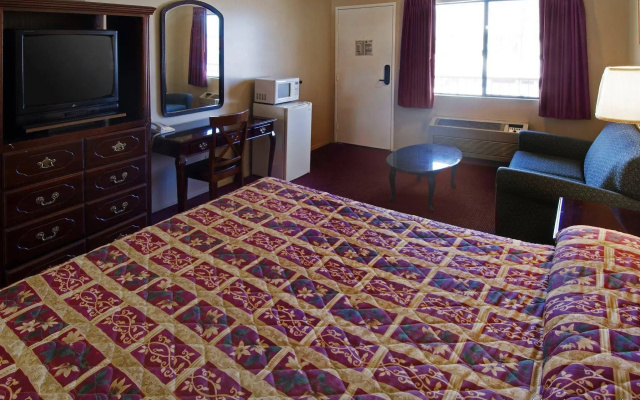 photo 2 of Buena Vista Inn
