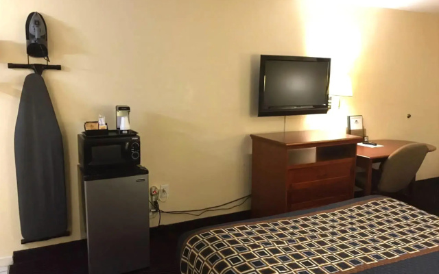 photo 3 of Americas Best Value Inn St. George, SC