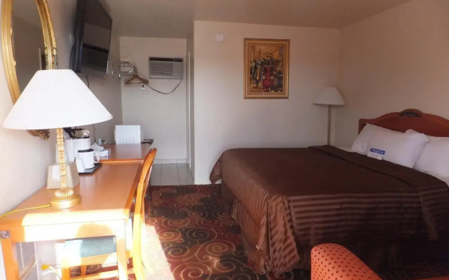 photo 5 of Americas Best Value Inn Santa Rosa, NM