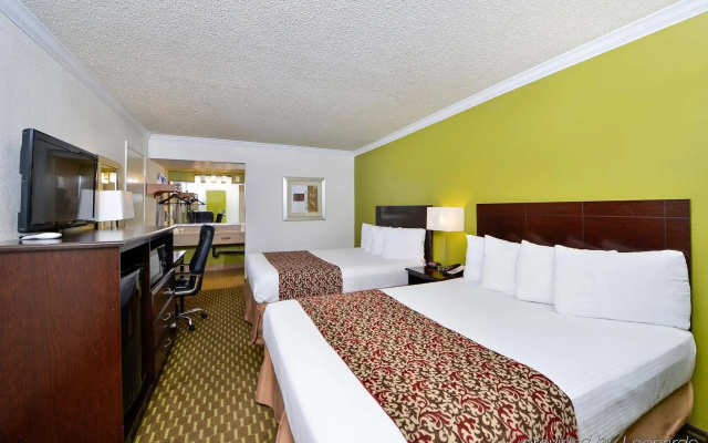 photo 3 of Downtown Phoenix Hotel