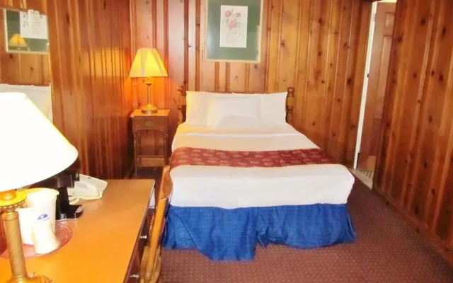 photo 5 of Hancock Motel
