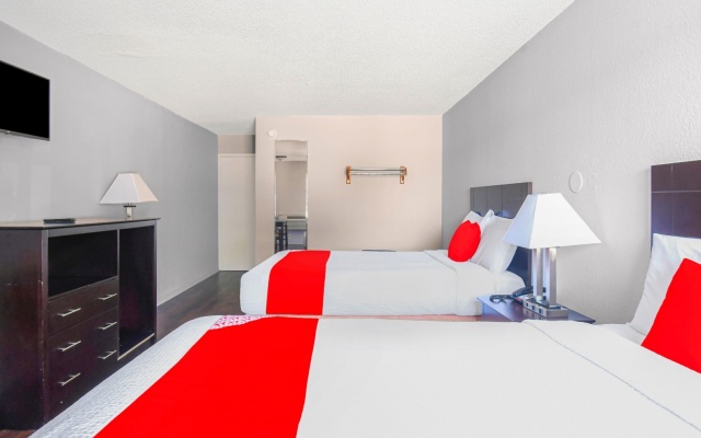 photo 5 of Americas Best Value Inn Irving DFW Airport South