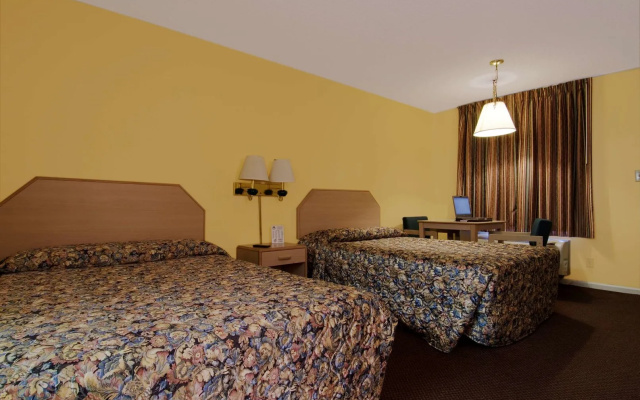 photo 4 of Cabarrus Inn