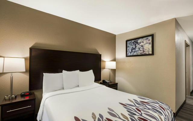 photo 5 of Red Roof Inn Allentown South