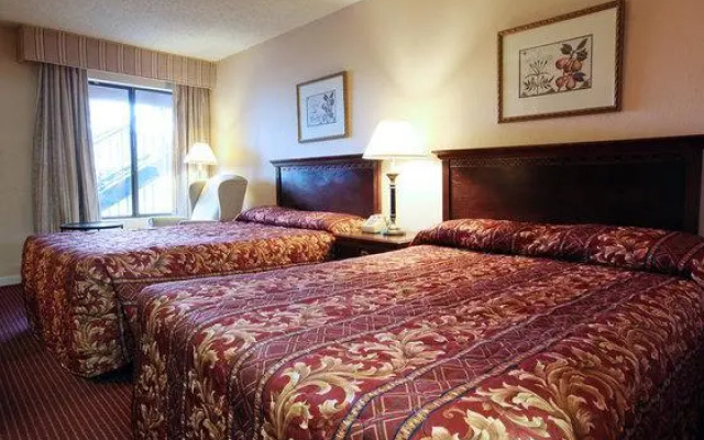 photo 3 of American Inn & Suites