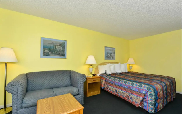 photo 2 of Americas Best Value Inn Satellite Beach Melbourne