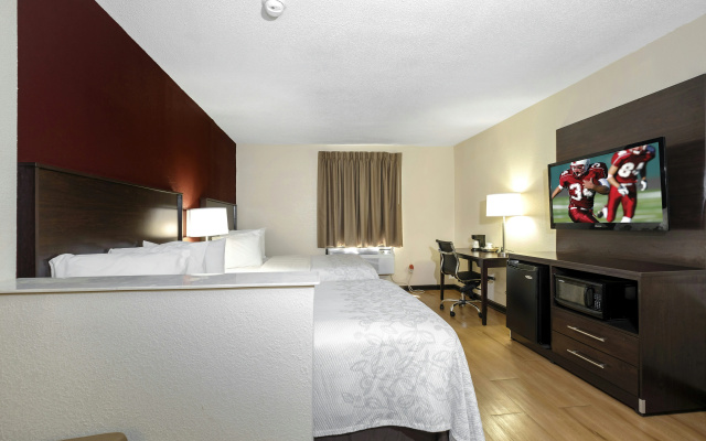 photo 3 of Red Roof Inn PLUS+ & Suites Opelika