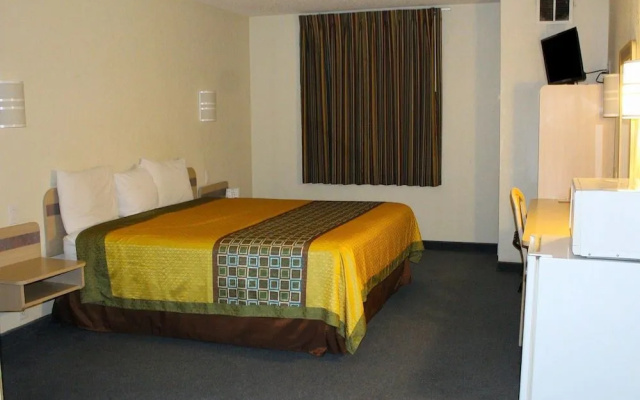 photo 3 of Americas Best Value Inn