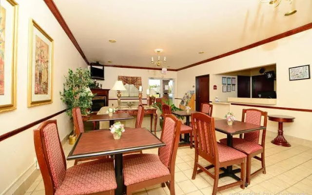 photo 5 of Americas Best Value Inn