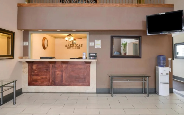 photo 2 of Americas Best Value Inn St. George