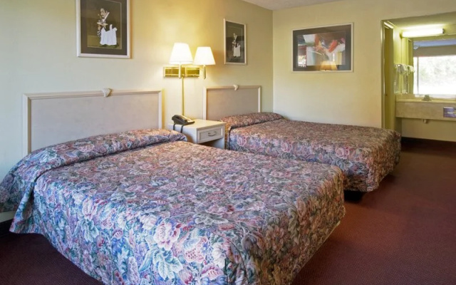 photo 3 of Americas Best Value Inn