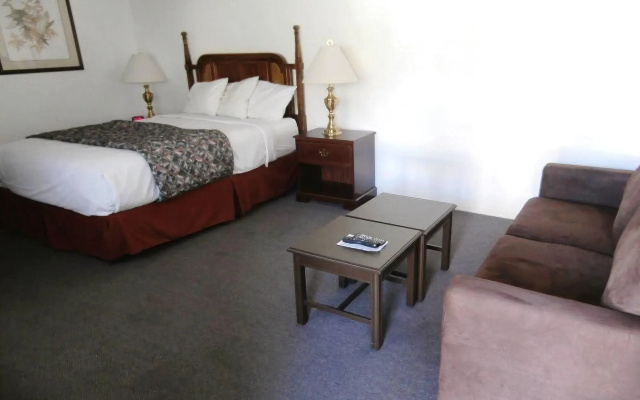 photo 3 of Americas Best Value Inn & Suites Lancaster