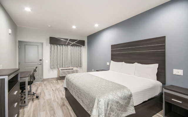 photo 5 of Americas Best Value Inn and Suites Northeast Houston I610