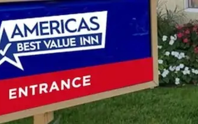 photo 2 of Americas Best Value Inn Asheville
