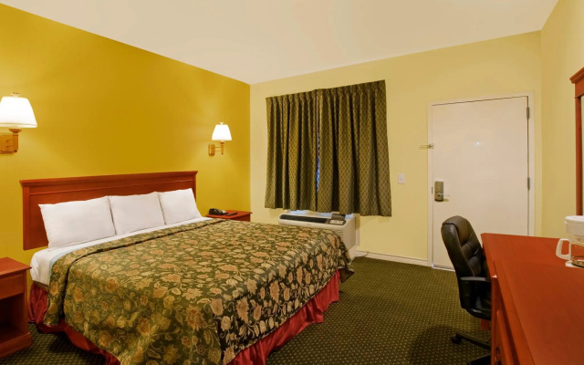 photo 4 of Bestway Inn